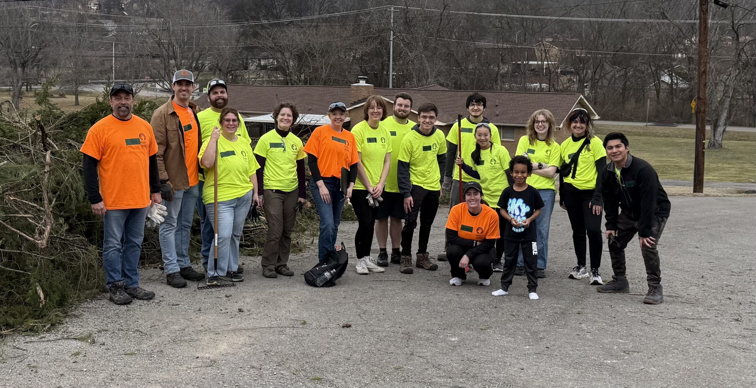 group of disaster volunteers and leaders